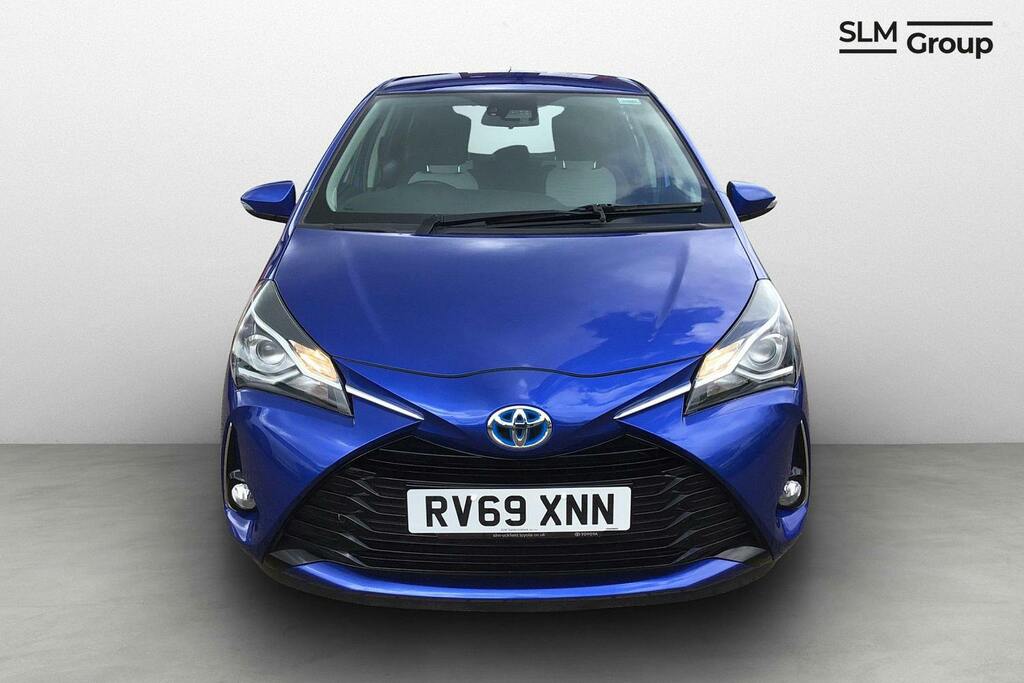 Toyota Yaris Icon Tech Grey #14
