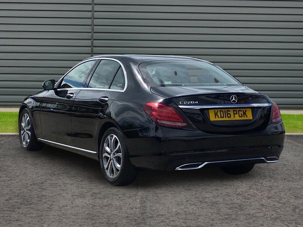 Mercedes-Benz C Class 2.1 C220d Sport Black #5