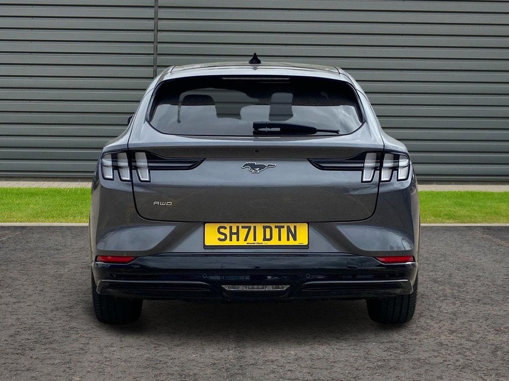 Ford Mustang Mach-E Extended Range 91Kwh Suv Aw Grey #4
