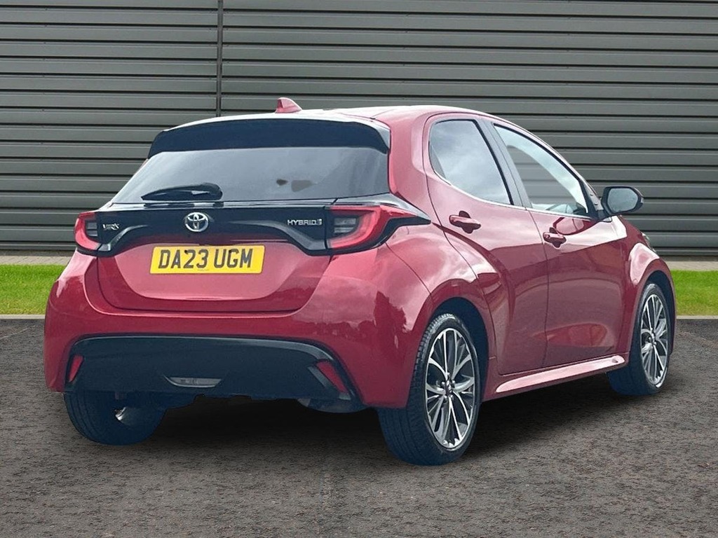 Toyota Yaris 1.5 Vvt-h Excel Hatchback Hybrid E Cvt Red #3