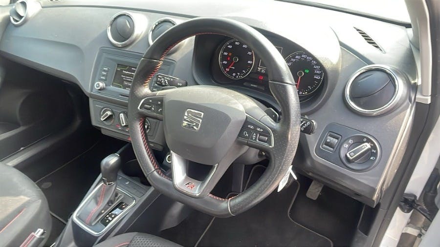 Seat Ibiza 1.0 Ecotsi Fr Hatchback Dsg White #4