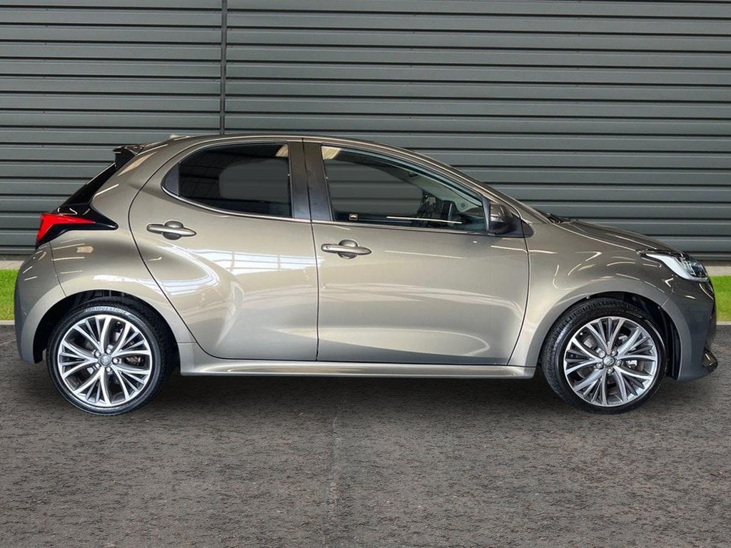 Toyota Yaris 1.5 Vvt-h Excel Hatchback Hybrid E Cvt Brown #2