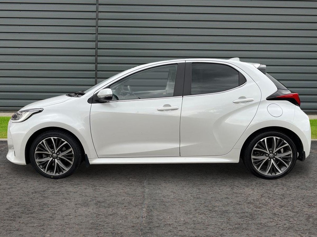 Toyota Yaris 1.5 Vvt-h Excel Hatchback Hybrid E Cvt White #6