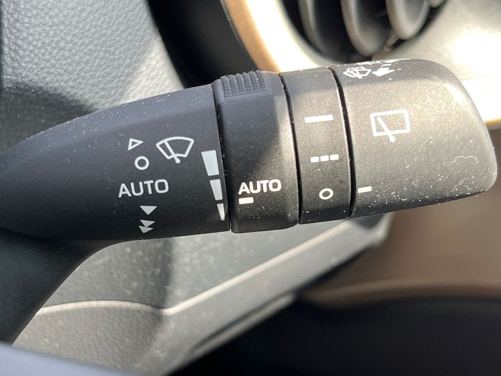 Toyota Aygo X Edge Beige #25