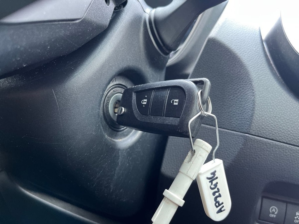 Toyota Aygo X Edge Beige #28