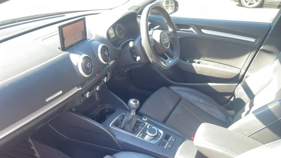 Audi A3 1.0 Tfsi 30 Black Edition Sportback Man Blue #4