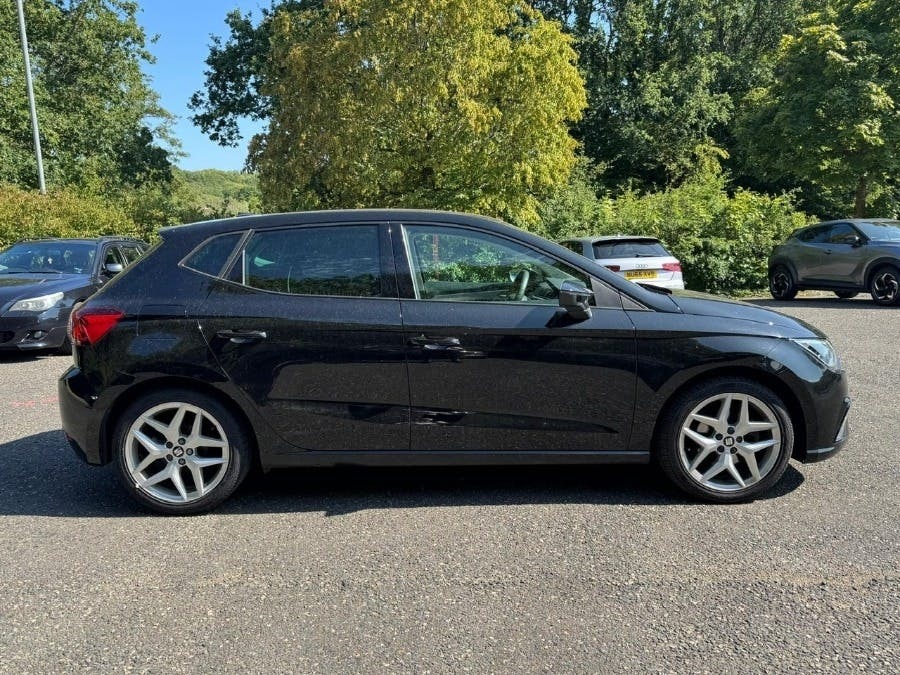 Seat Ibiza 1.0 Tsi Fr Hatchback Dsg Black #2