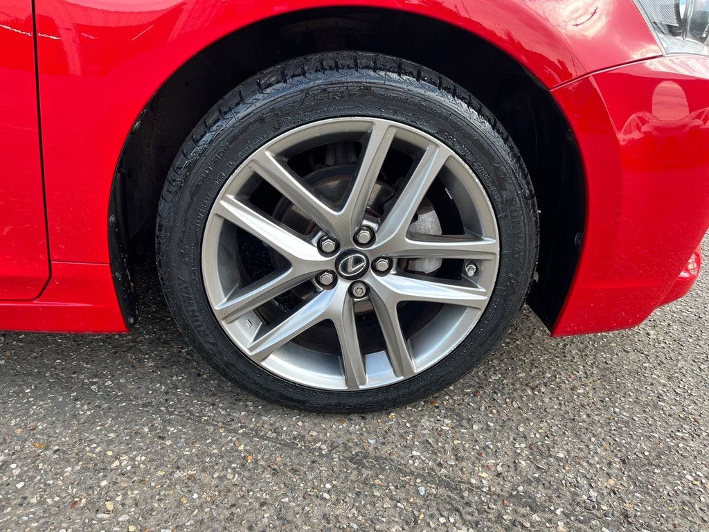 Lexus CT 1.8 200H Executive Edition Cvt Euro 6 Ss Black #24