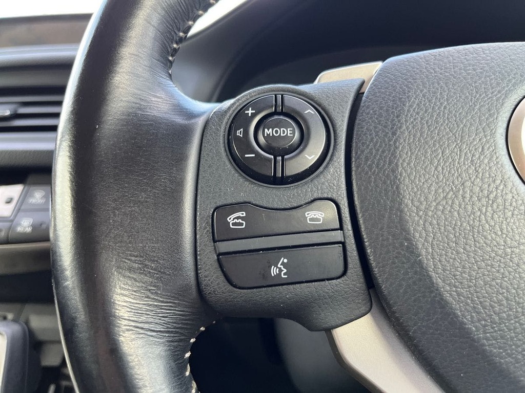 Lexus CT 1.8 200H Executive Edition Cvt Euro 6 Ss Black #20