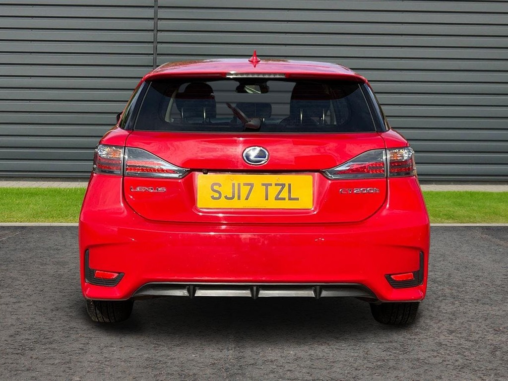 Lexus CT 1.8 200H Executive Edition Hatchback Hy Red #4