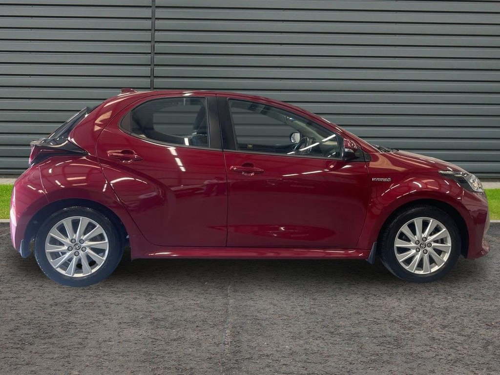 Toyota Yaris 1.5 Vvt-h Icon Hatchback Hybrid E Cvt Red #2