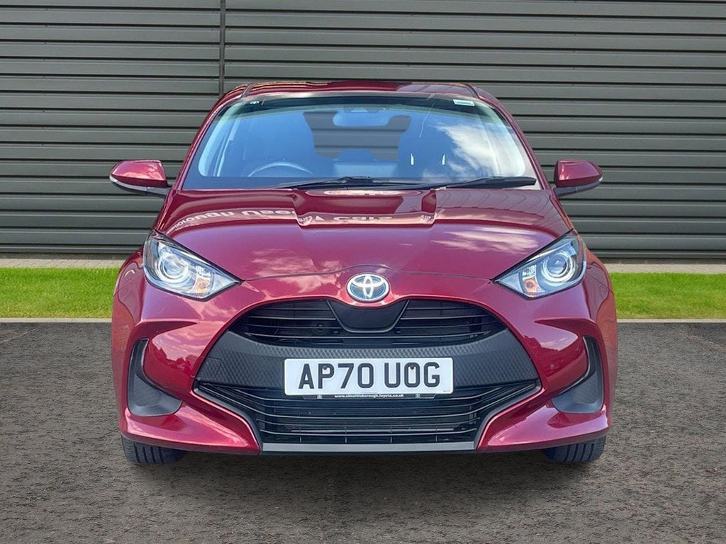 Toyota Yaris Hatchback Silver #8