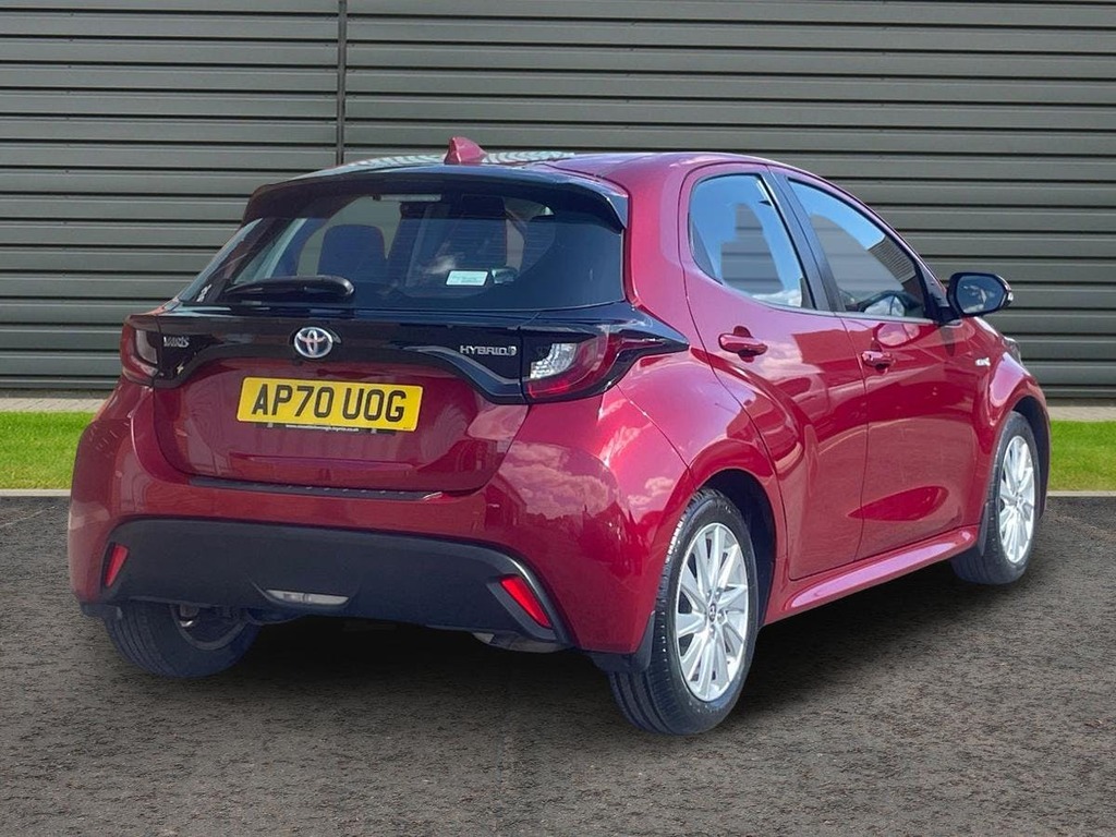 Toyota Yaris 1.5 Vvt-h Icon Hatchback Hybrid E Cvt Red #3
