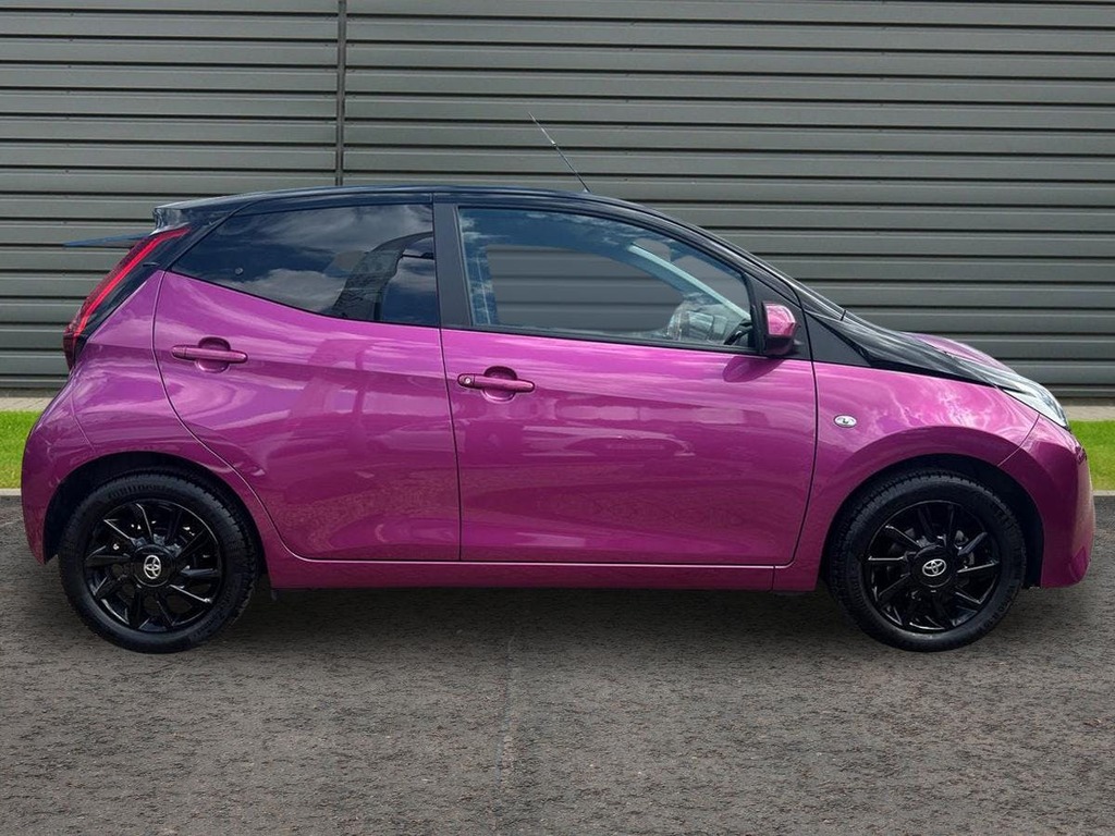 Toyota Aygo 1.0 Vvt I X Cite Hatchback Purple #2