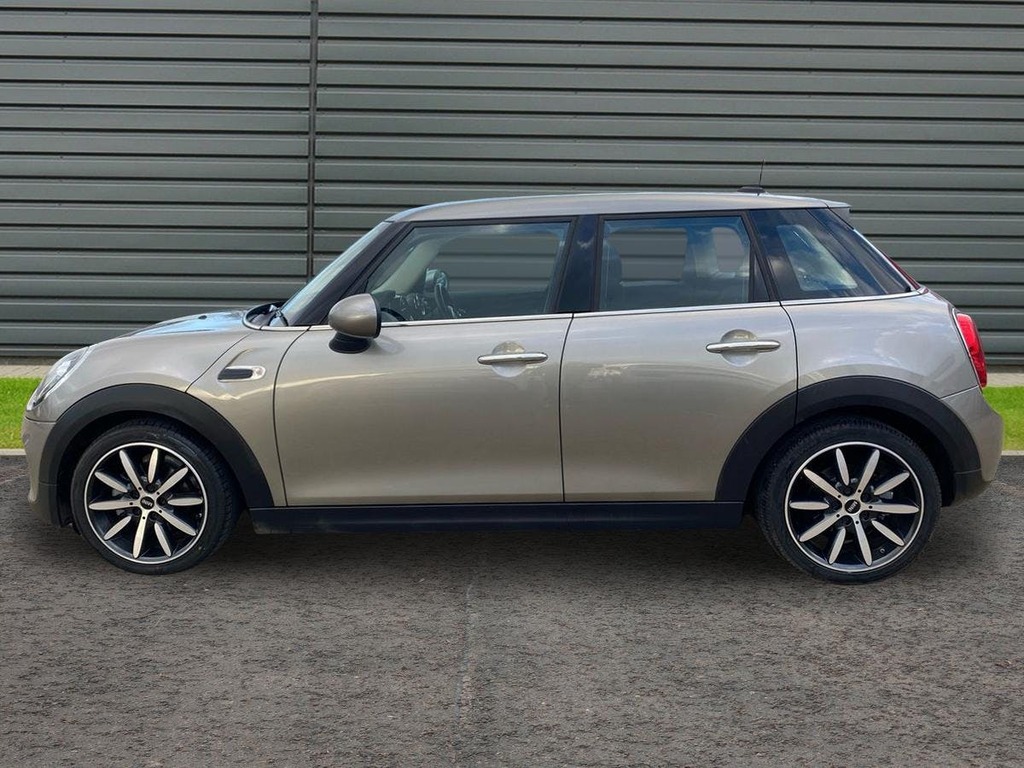 Mini Hatch 1.5 Cooper Hatchback Steptronic Silver #6