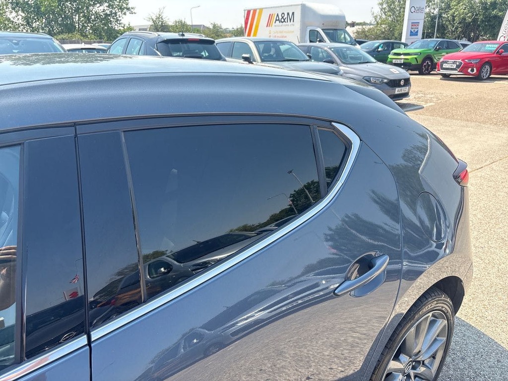 Mazda 3 2.0 E-skyactiv-g Mhev Sport Lux Euro 6 Ss White #30