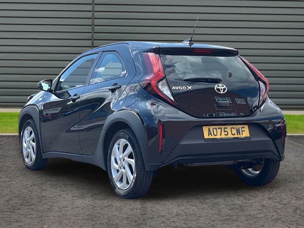 Toyota Aygo X 1.0 Vvt I Pure Hatchback Black #5
