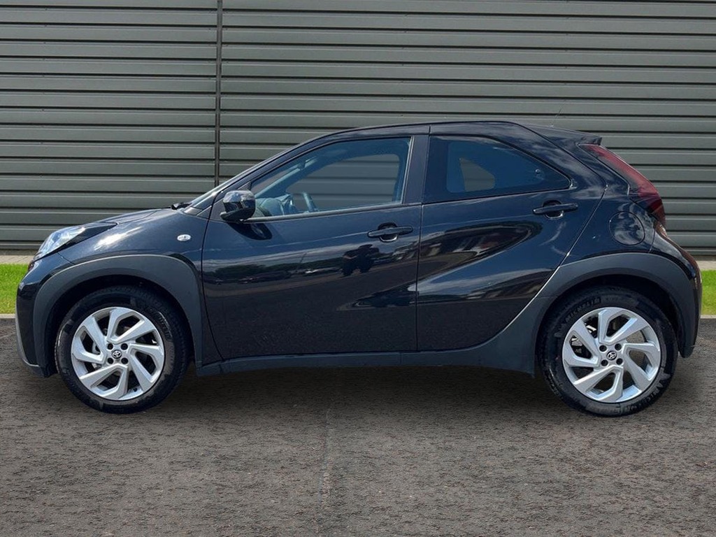 Toyota Aygo X 1.0 Vvt I Pure Hatchback Black #6