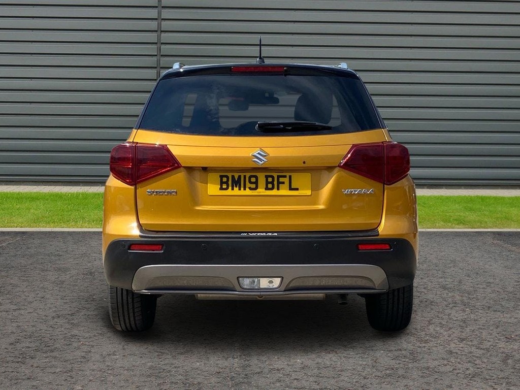 Suzuki Vitara 1.4 Boosterjet Sz5 Suv Yellow #4