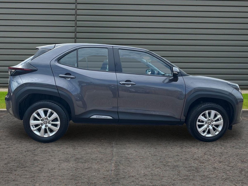 Toyota Yaris Cross 1.5 Vvt-h Icon Suv Hybrid E Cvt Grey #2
