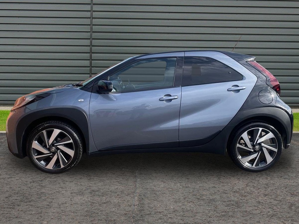 Toyota Aygo X 1.0 Vvt I Edge Hatchback X Shift #6