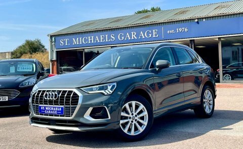 Audi Q3 Suv KM19TDE Grey