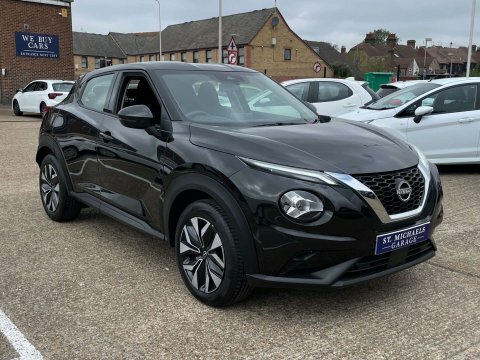 Nissan Juke Suv YE23HKW Black #4