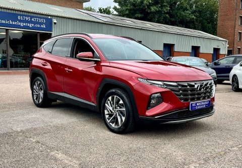 Hyundai Tucson Suv SL23UHK Red #4