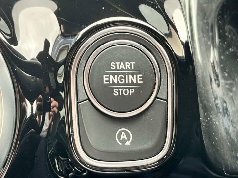 Mercedes-Benz B Class Hatchback Black #77