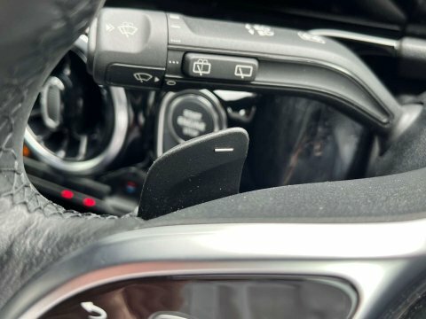 Mercedes-Benz B Class Hatchback Black #80