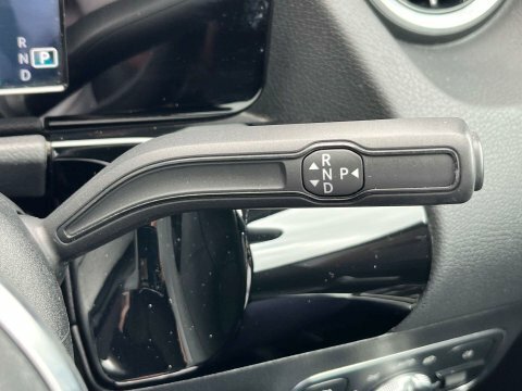 Mercedes-Benz B Class Hatchback Black #83