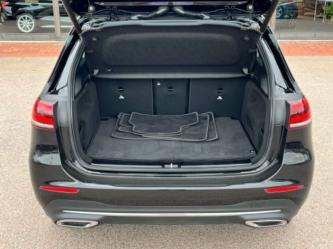 Mercedes-Benz B Class Hatchback Black #93