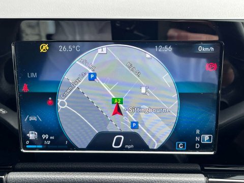 Mercedes-Benz B Class Hatchback Black #20