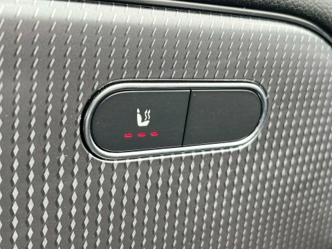 Mercedes-Benz B Class Hatchback Black #87