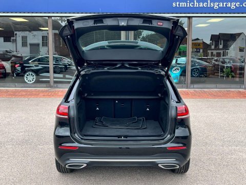 Mercedes-Benz B Class Hatchback Black #92