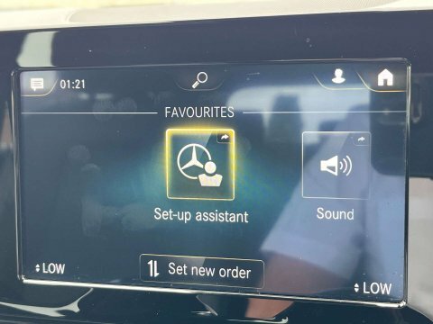 Mercedes-Benz B Class Hatchback Black #44