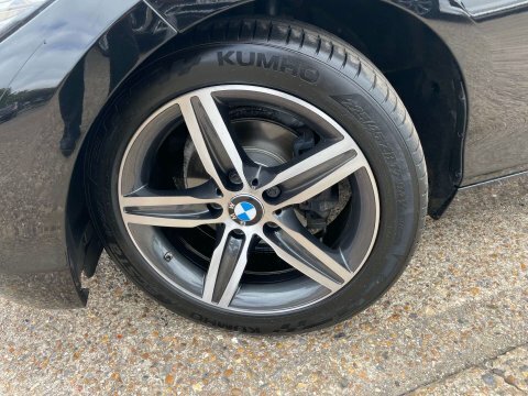 BMW 1 Series Hatchback MT67ZZL Black #3