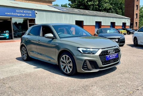 Audi A1 35 Tfsi Black Edition S Tronic Tech Pack Silver #4