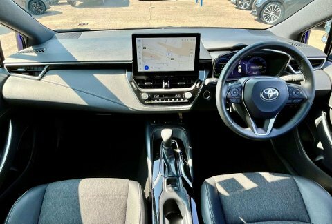 Toyota Corolla Hatchback Blue #2