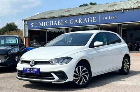 Volkswagen Polo Hatchback White