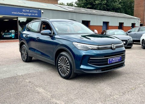Volkswagen Tiguan Suv Blue #4