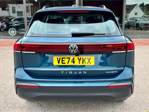 Volkswagen Tiguan Suv Blue #6