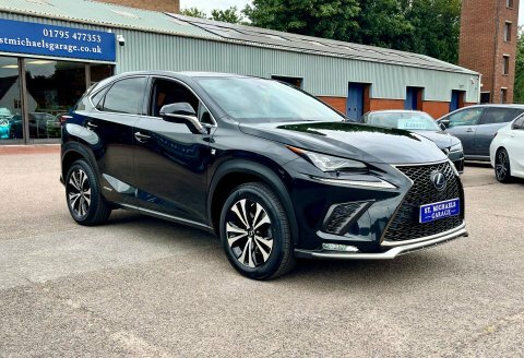 Lexus NX Suv Black #4