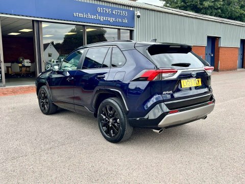 Toyota Rav 4 Design Black #9