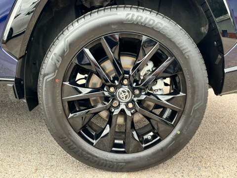 Toyota Rav 4 Design Black #13