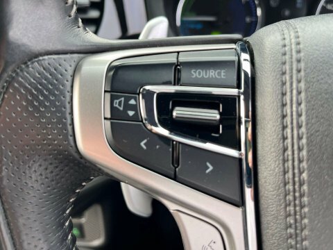 Mitsubishi Outlander 2.0 Exceed Cvt Brown #58