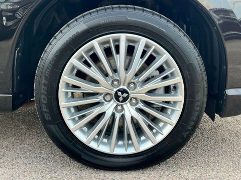 Mitsubishi Outlander 2.0 Exceed Cvt Brown #15