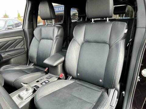 Mitsubishi Outlander 2.0 Exceed Cvt Brown #71