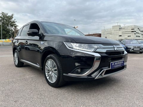 Mitsubishi Outlander 2.0 Exceed Cvt Brown #83