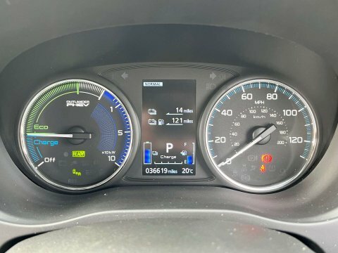 Mitsubishi Outlander 2.0 Exceed Cvt Brown #20